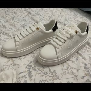 Louis Vuitton shoes